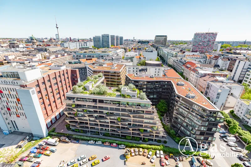 Privat und im Grünen! Townhouse mit 5 Zimmern, Privatgarage und Dachterrasse im Herzen von Mitte! — photo 1